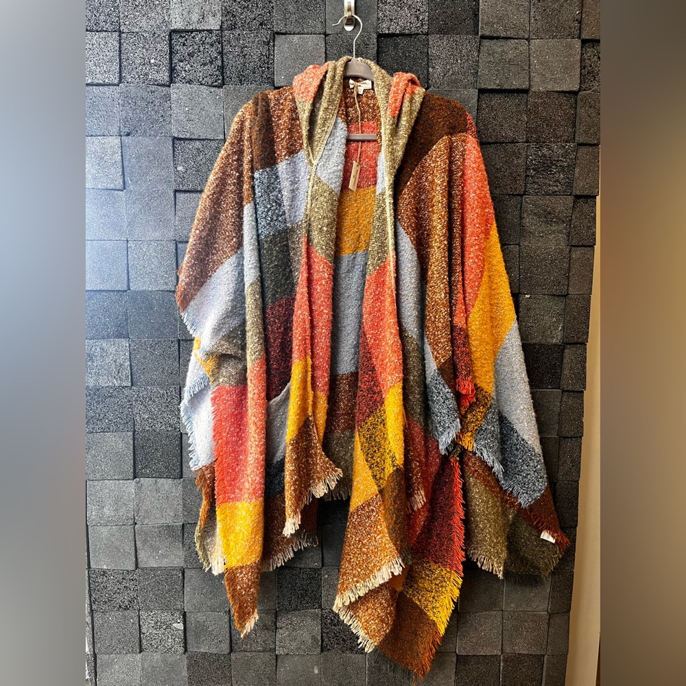 Size U… poncho never used!